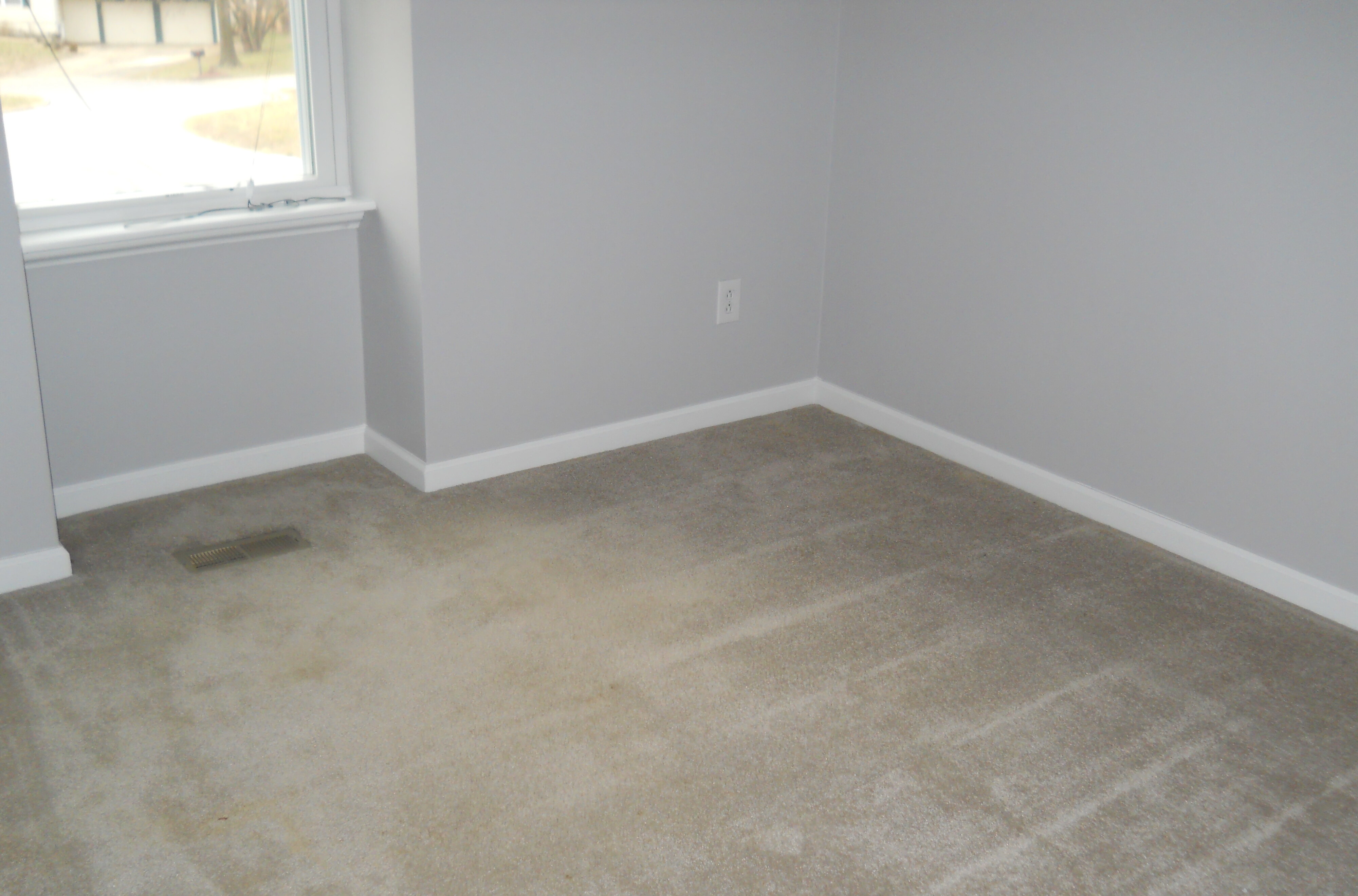 Residential carpet in bedroom