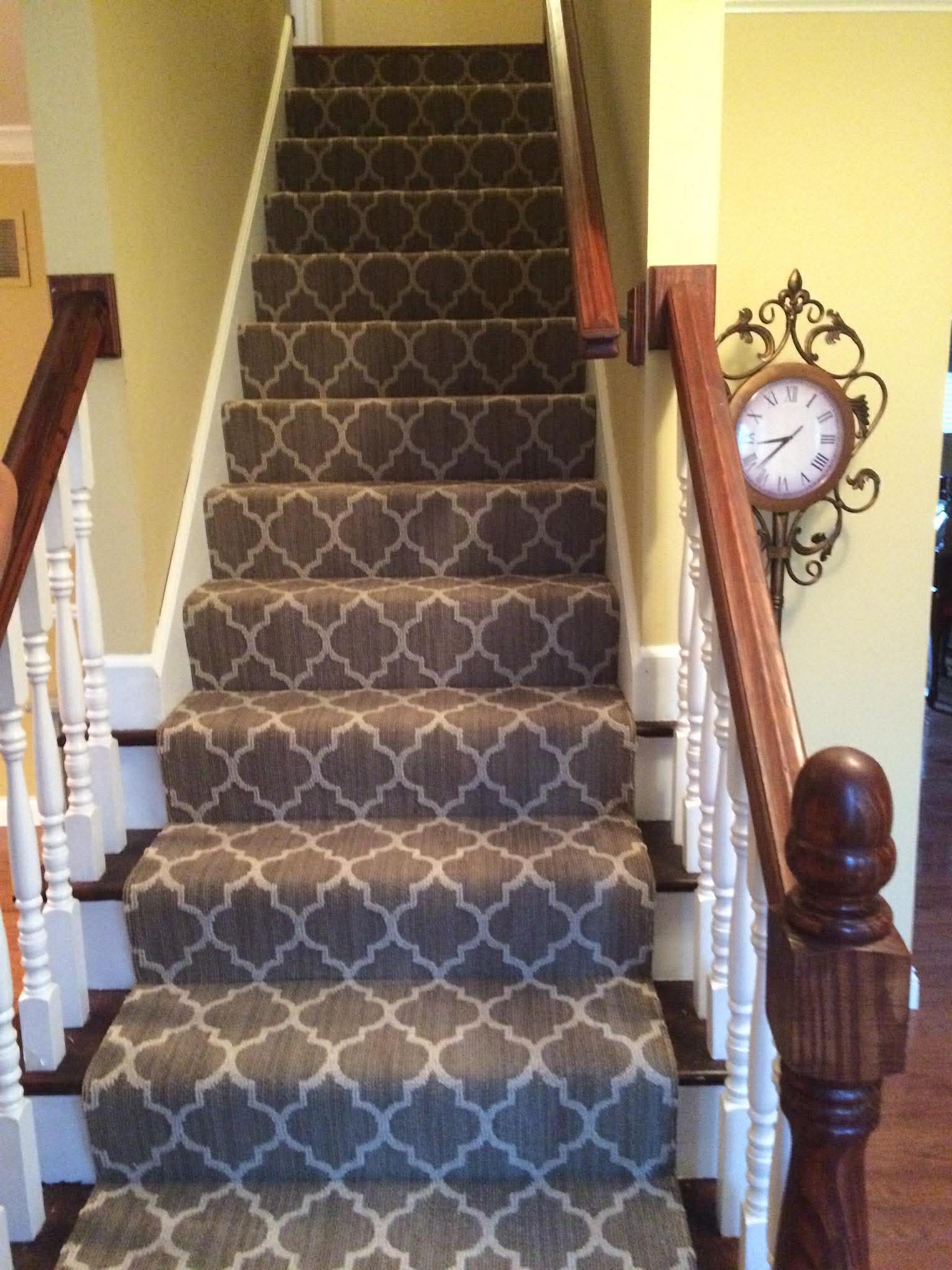 Gray moroccan trellis carpet on stairs