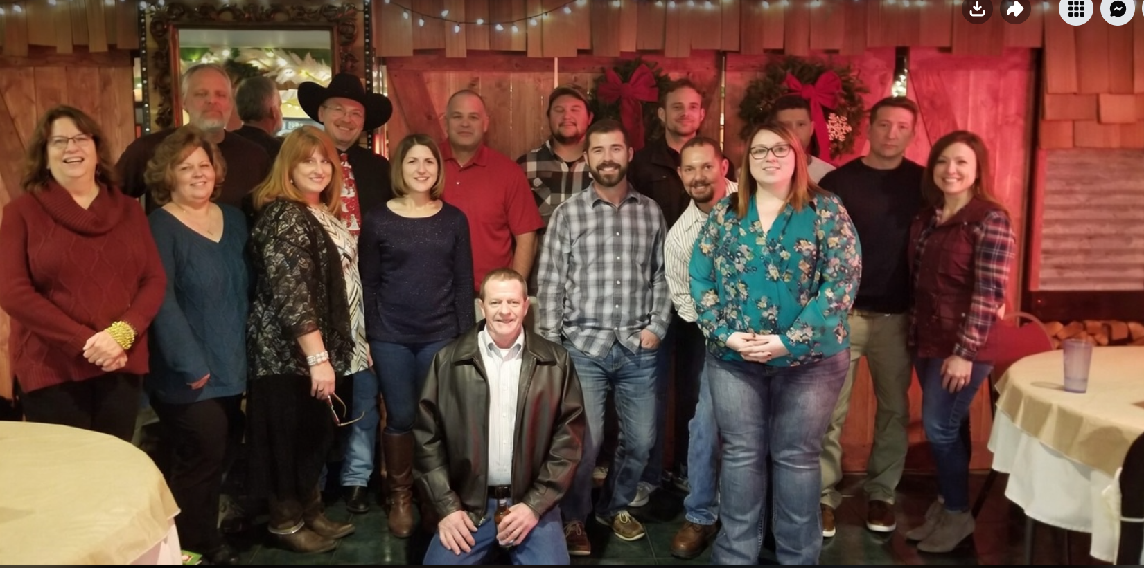 Kelly's Flooring team photo