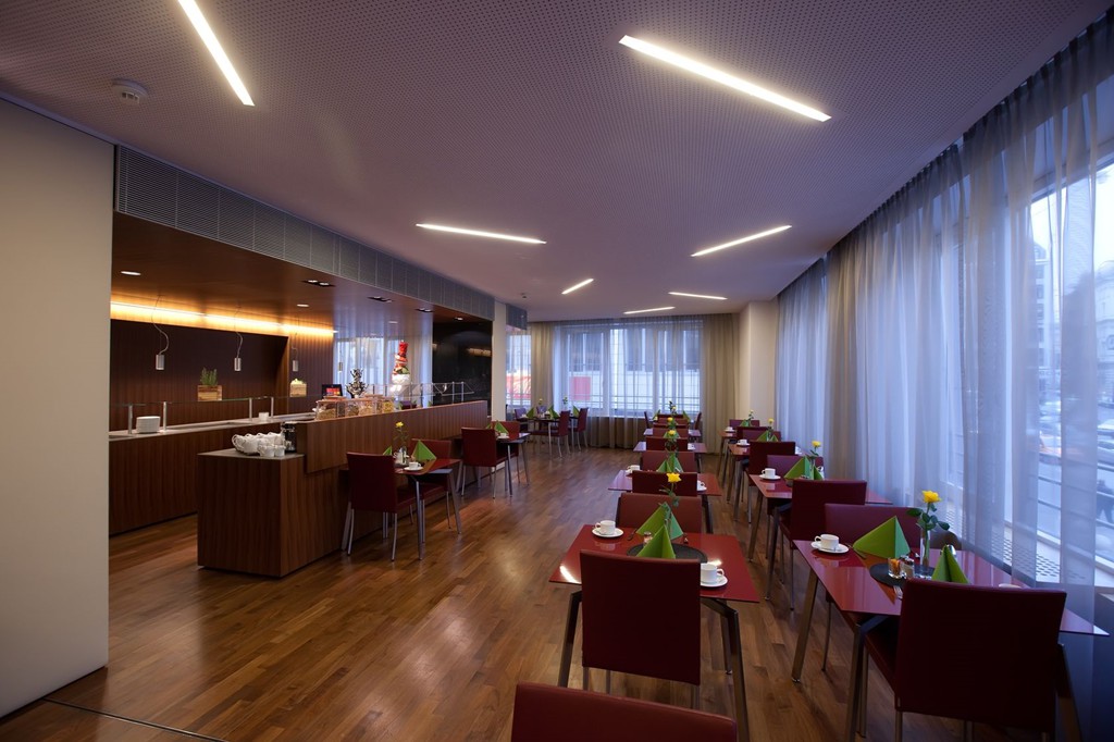 Commercial Commercial